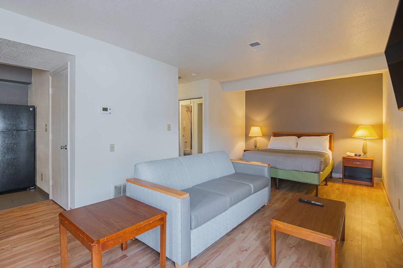 6-greensboro, Nc 2*