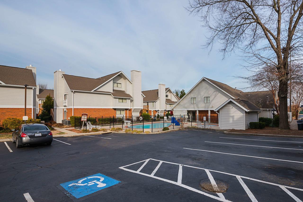 6-greensboro, Nc Hotel 2*